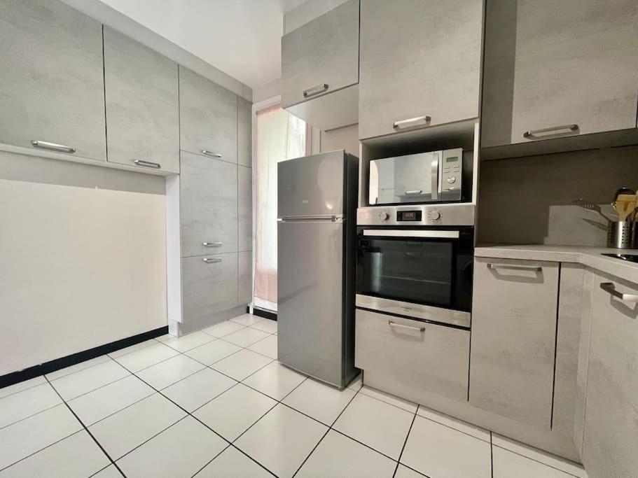Duplex 70M2 - Vue Cite Medievale - Parking Gratuit Carcassonne Esterno foto